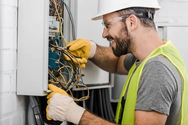 Electrician Vancouver WA Reviews: Find the Right Pro for Your Project