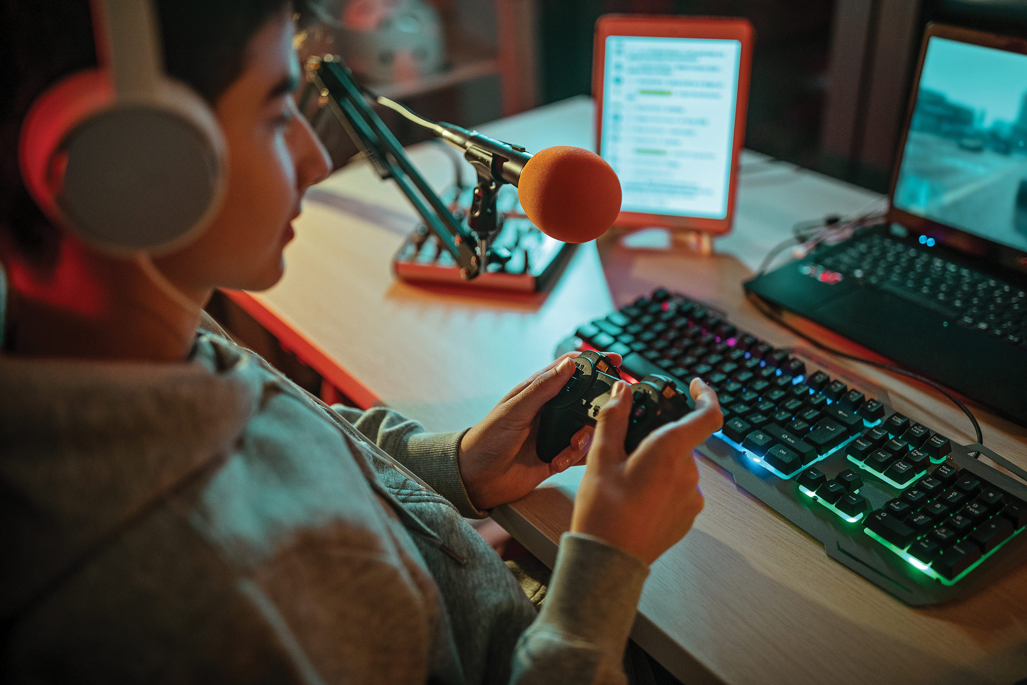 Dominate all opponents easily using Proofcore undetected gaming cheat platform